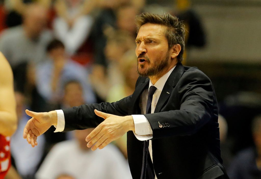 NE MOŽE DA GLUMI Poceko odbio da komentariše utakmicu: Nemamo o čemu da pričamo (VIDEO)