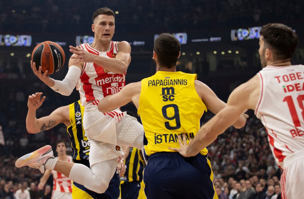 SVE JE PROTIV ZVEZDE U ISTANBULU Može li vanserijski talenat da sruši tri ozbiljne prevage u korist Fenera?