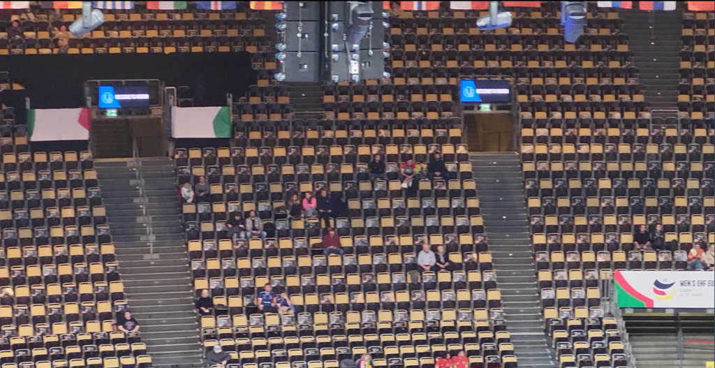 UZBUNA Oglasio se alarm, požar u Olimpijskoj hali u Minhenu? Novinari odmah evakuisani (VIDEO)