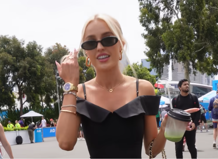 Ko je lepa plavuša iz Fricovog boksa? Najpoznatija žena muškog tenisa! Do ljubavi preko aplikacije