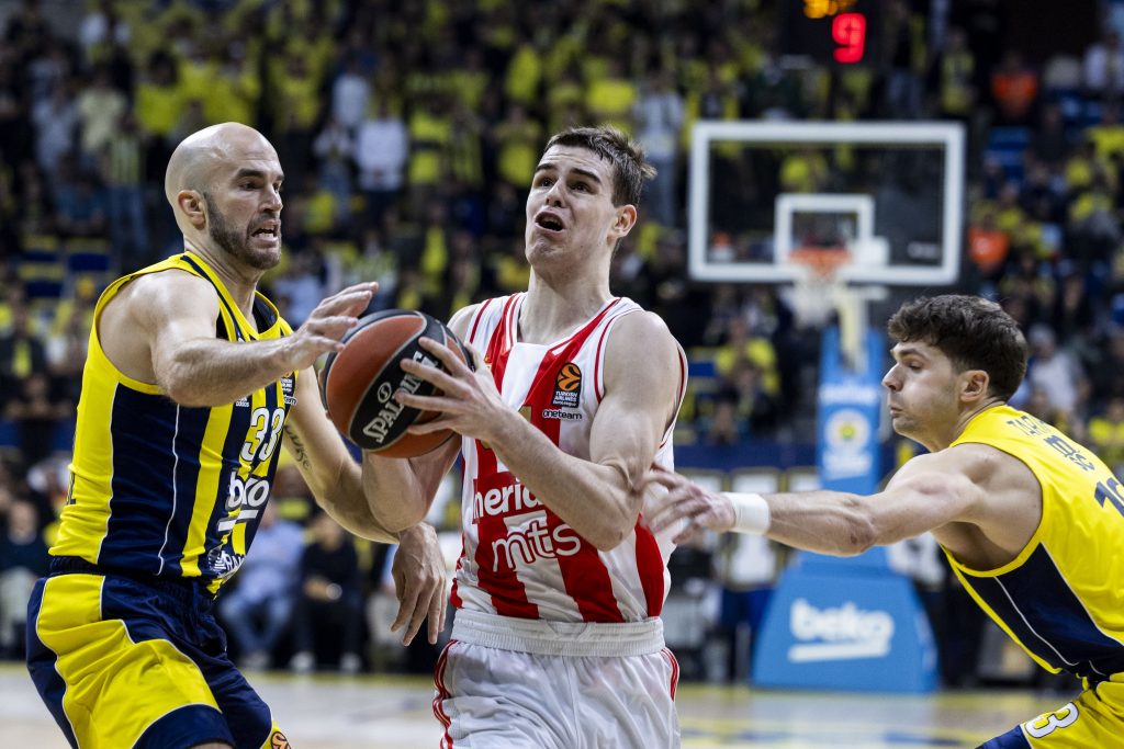 ŠTA BI BILO DA JE BIO TU OD POČETKA SEZONE? Ameri tvrde da je povratak u Zvezdu lansirao Topića na NBA draftu