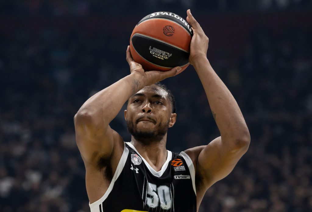 SAMBA, RUMBA, ČA-ČA-ČA Kaboklo dominira u Istanbulu – 11 poena za četiri minuta! (VIDEO)