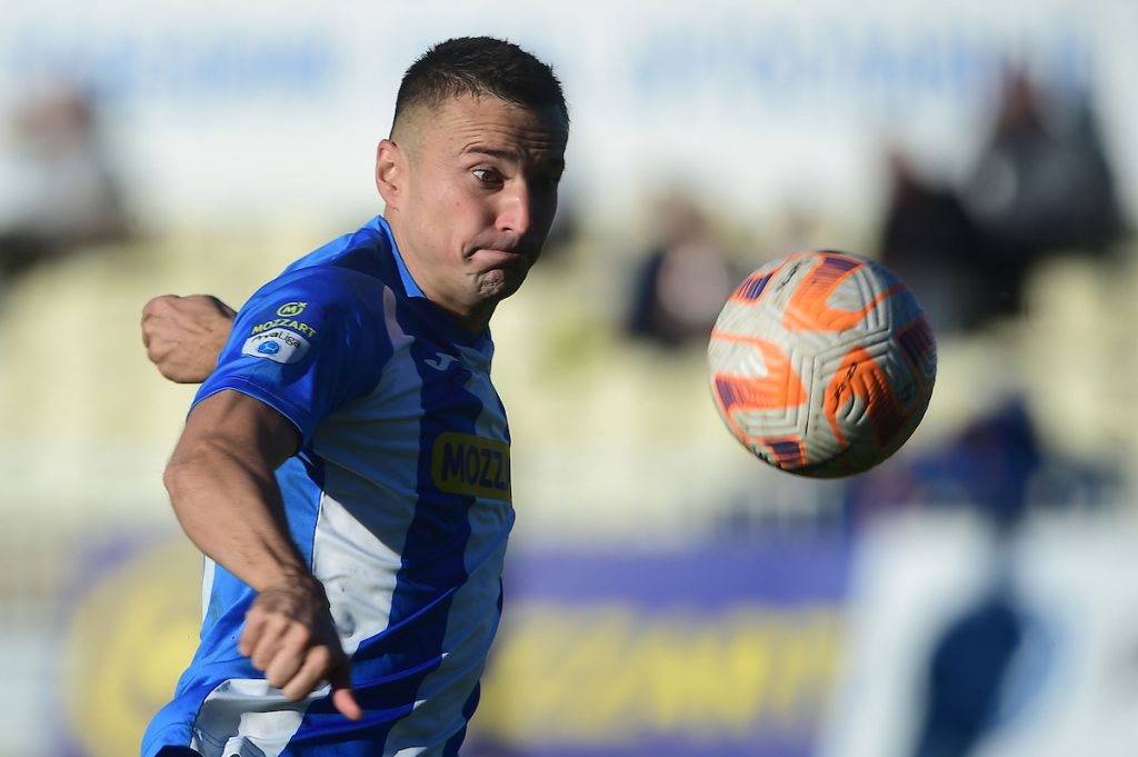 USKORO ODLUKA Najbolji igrač „romantičara“ dobio izdašnu ponudu!