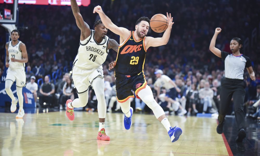 Oklahoma srušila Boston, Miciću epizodna uloga