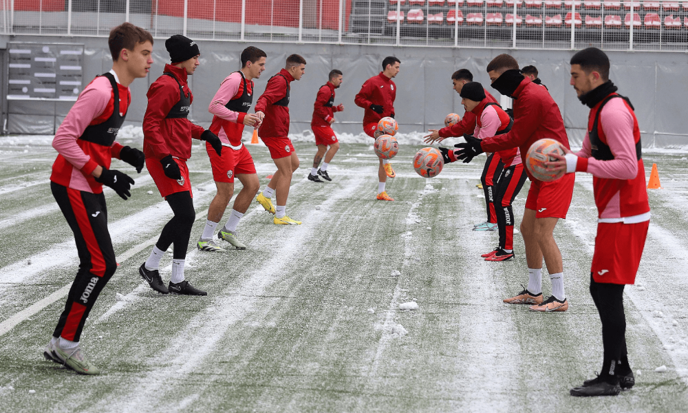 Voždovac počeo pripreme, a trener Savić poručio: Želimo pehar u Kupu!