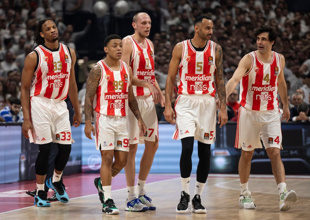 ŠTA JE OVO? Napadačka ili odbrambena Zvezda? Ni prvo, ni drugo… Ko je kriv?