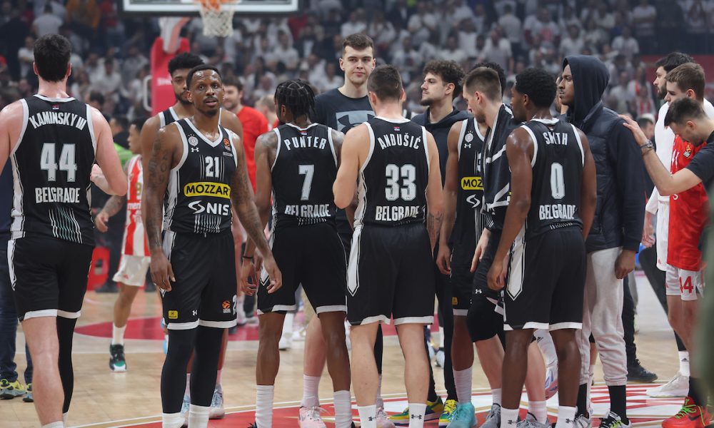 OVO SE „GROBARI“ SIGURNO PITAJU Šta bi bilo da je ušla ONA lopta? Ovako je Partizan propustio šansu da se vrati protiv Zvezde! (VIDEO)