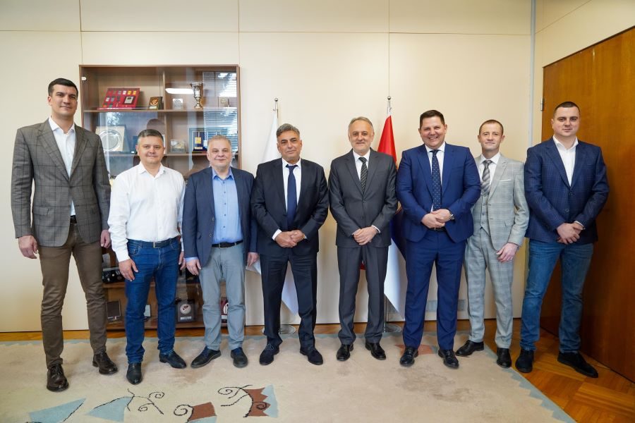 BEOGRAD SPREMAN ZA EP U BOKSU Ministar Gajić ugostio delegaciju EUBC