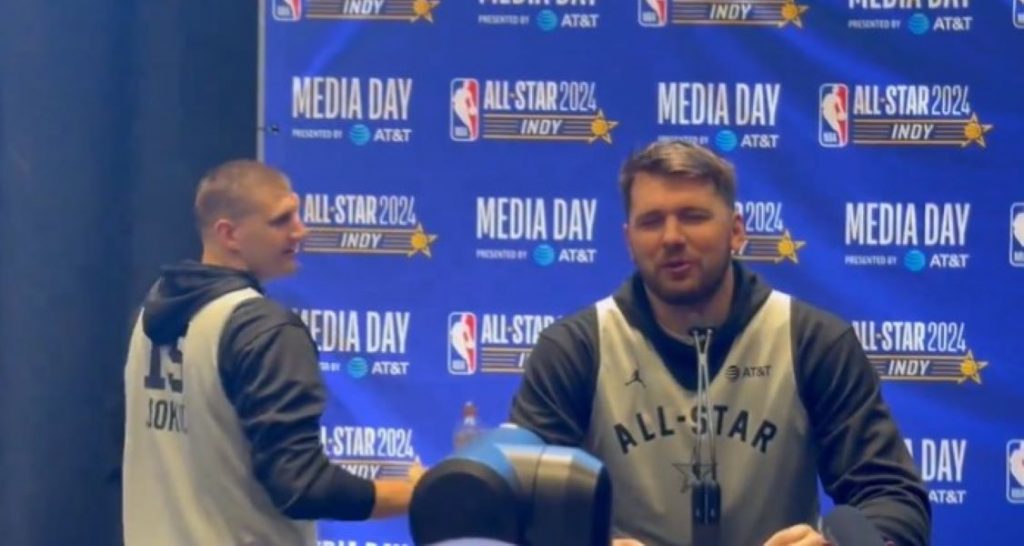 ZASMEJALI NOVINARE Jokić sipao Dončiću hladnu vodu za vrat! Ovaj ga „počastio“ sočnom psovkom (VIDEO)