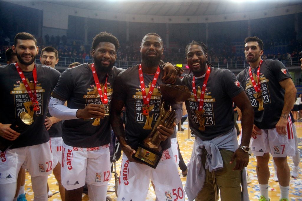 LUDA GLAVA Igrao je u Zvezdi, živeo u Beogradu na vodi, ali mu je draže bilo da spava u šatoru! (VIDEO)