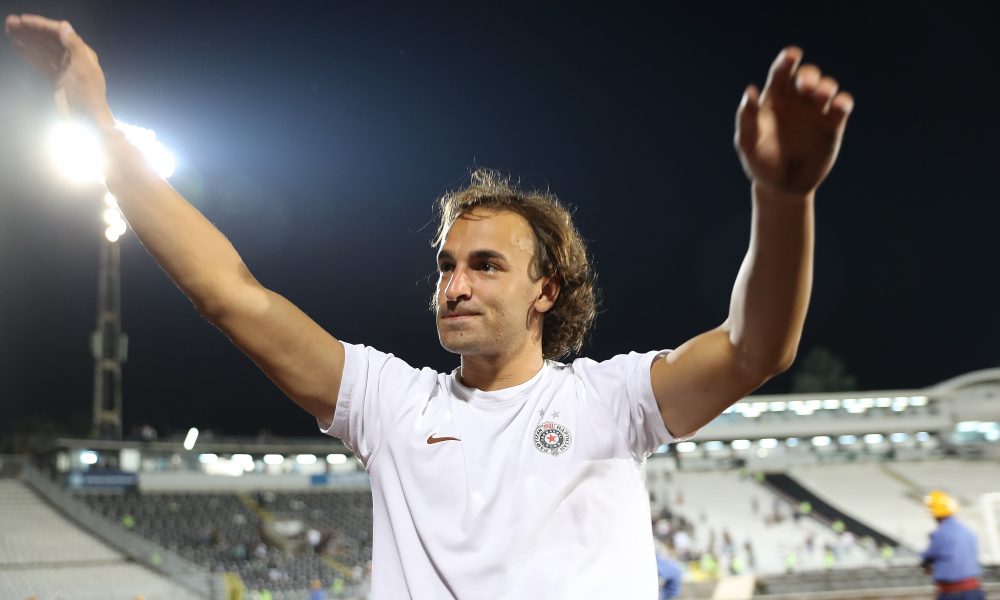 LAZAR MARKOVIĆ ZA MBS Partizan ima kvalitet da bude prvi! Navijam za kuma Obradovića! Obožavam baklave, voleo bih da ostanem u Turskoj