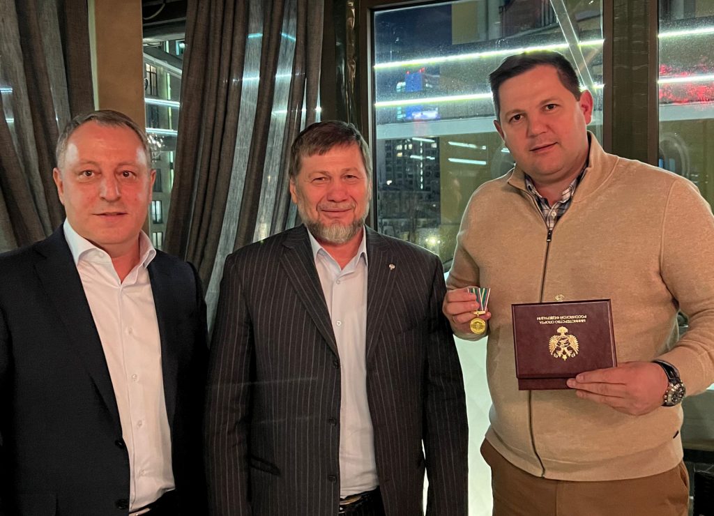 VELIKA ČAST ZA SRPSKI SPORT Borovčaninu orden Ministarstva sporta Ruske Federacije