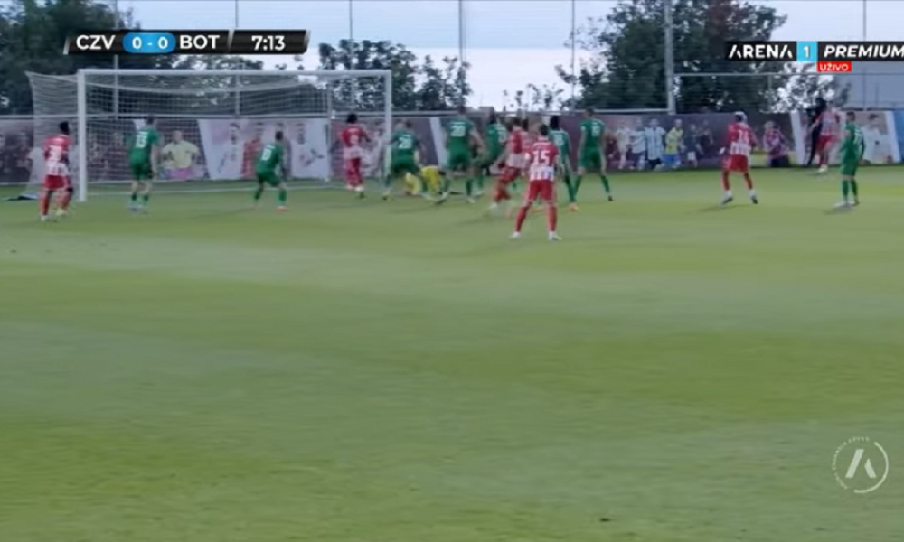 POLUVREME NA PAFOSU Zvezda primila gol od Boteva, ali vodi! Milojević dobija „zver“ u napadu! (VIDEO)