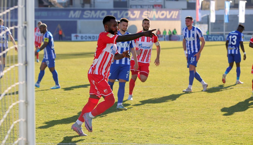 ŠAMPION PRESKOČIO JOŠANICU Zvezda čuvala kapital iz prvog poluvremena, pa stavila tačku (FOTO+VIDEO)