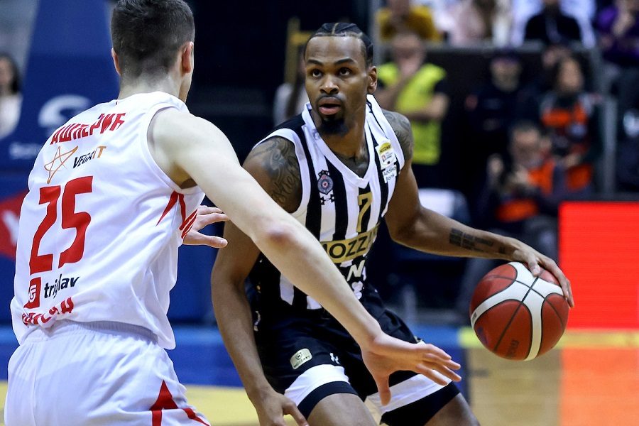 POLUVREME Vojvodina pokazala zube, ali se za sada, ipak, Partizan pita u polufinalu Kupa