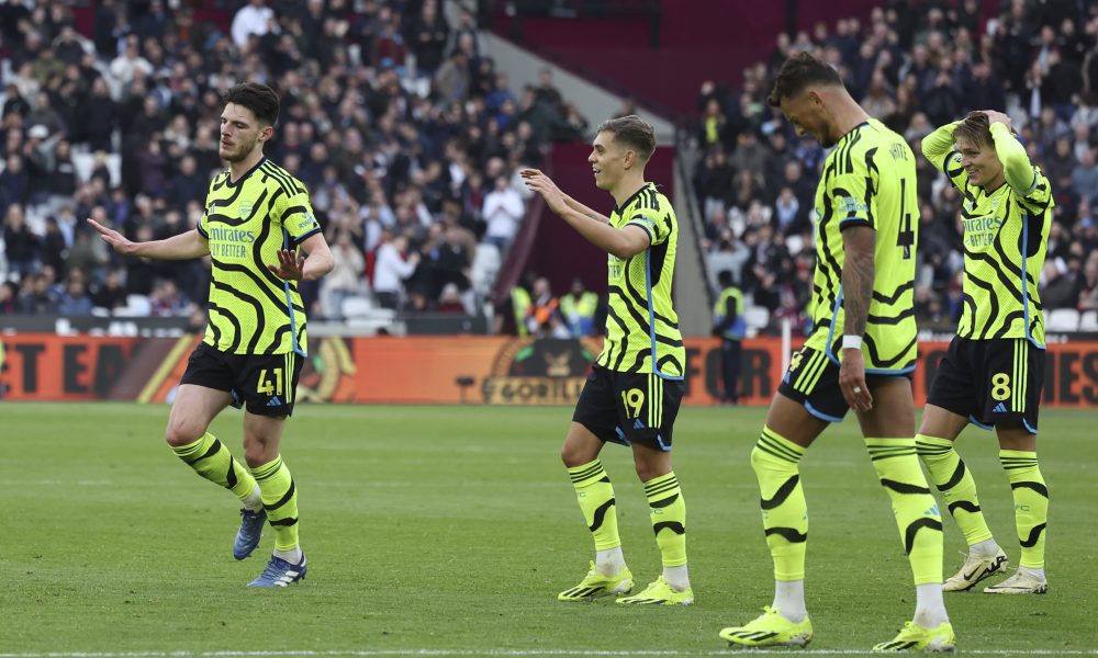 PREMIJER LIGA Arsenal šampionskom igrom pregazio Vest Hem! (VIDEO)