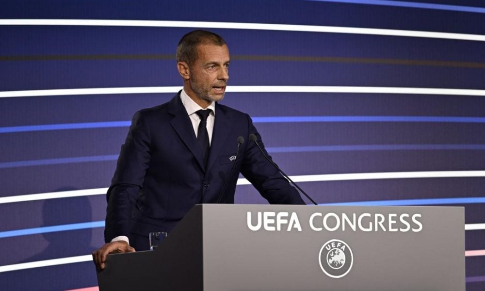 ČEFERIN U CENTRU SKANDALA Isplivale poruke, nazvao je idiotom i rasistom jednog od najmoćnijih ljudi u fudbalu