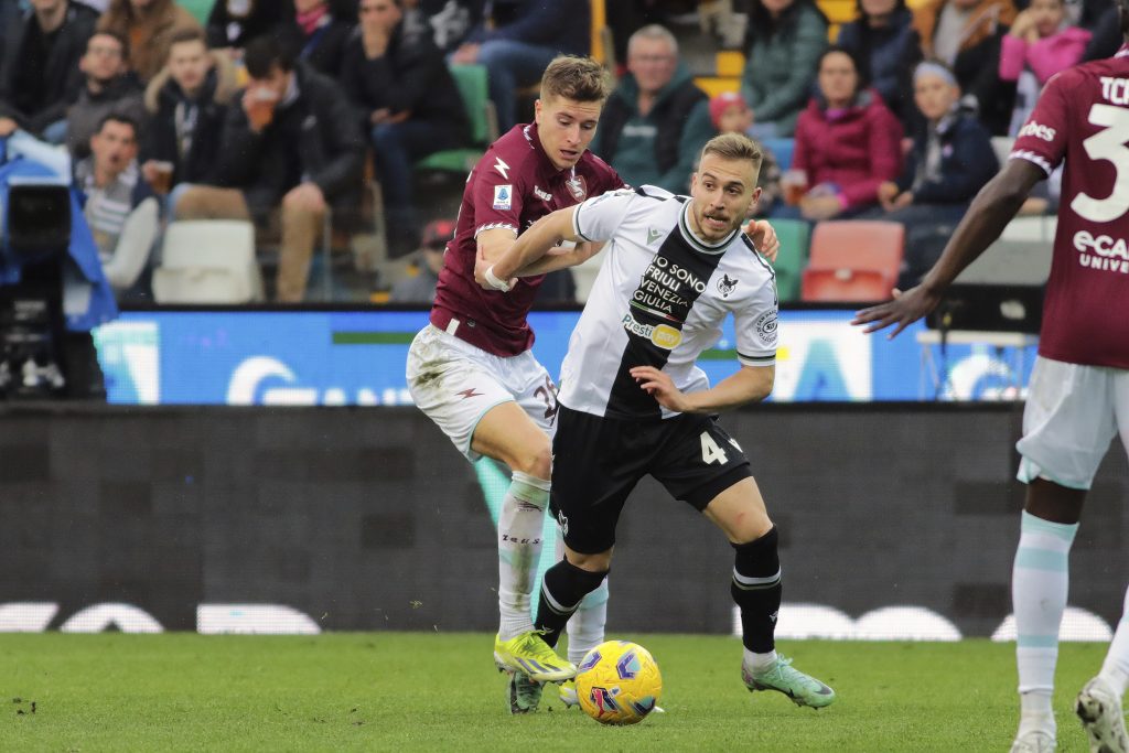 SERIJA A Remi u Udinama, domaćin odoleo sa igračem manje – Samardžić posmatrao sa klupe