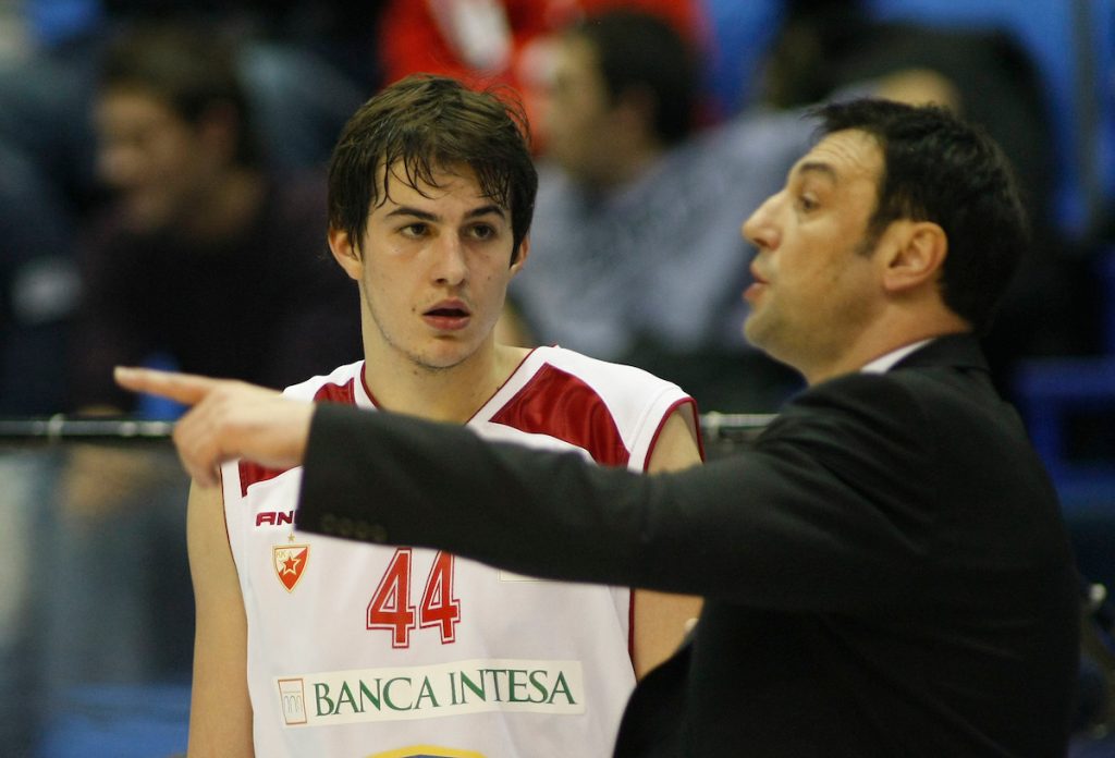 ZVEZDA SE OBRATILA „PENZIONERU“: Beli, jedno poglavlje je završeno…