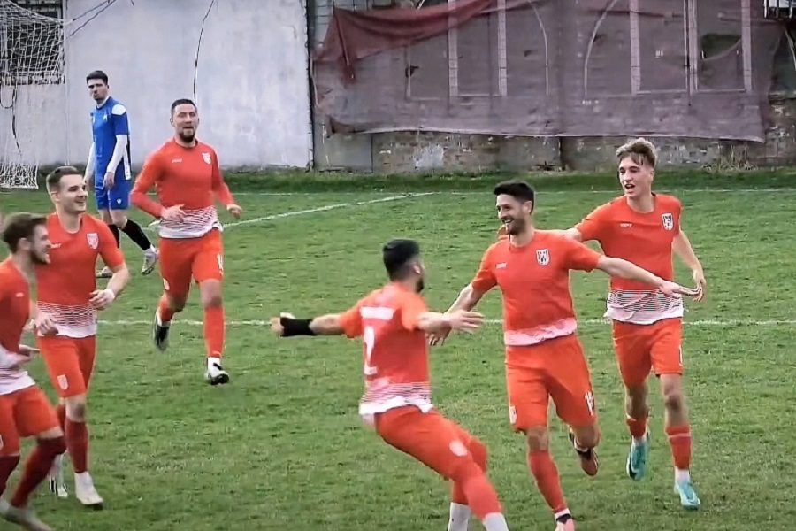 KAO NEKADA KRUPNIKOVIĆ Spektakl u Malom Mokrom Lugu! Stojčev nas golom vratio tri decenije unazad (VIDEO)