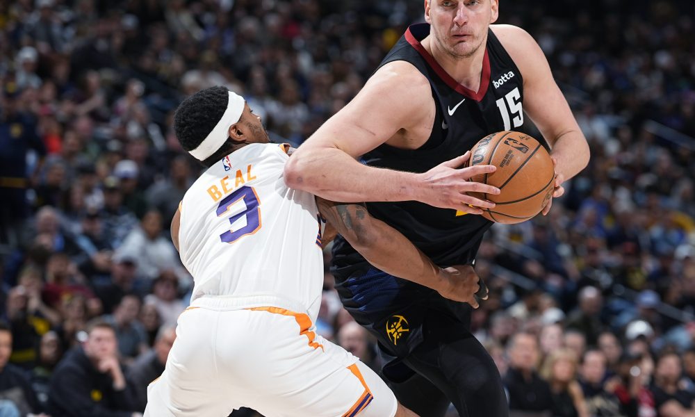 IGRAČ-MONSTRUM Jokić ponovo ušao u istoriju NBA lige! Ovaj rekord će teško da bude srušen (FOTO)