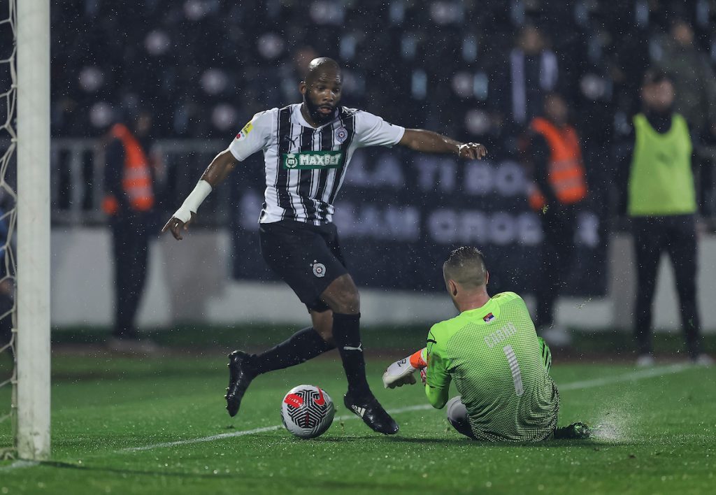 OTKRIVAMO Evo šta je Stanojević rekao Kaluluu i kad se ovaj vraća na teren