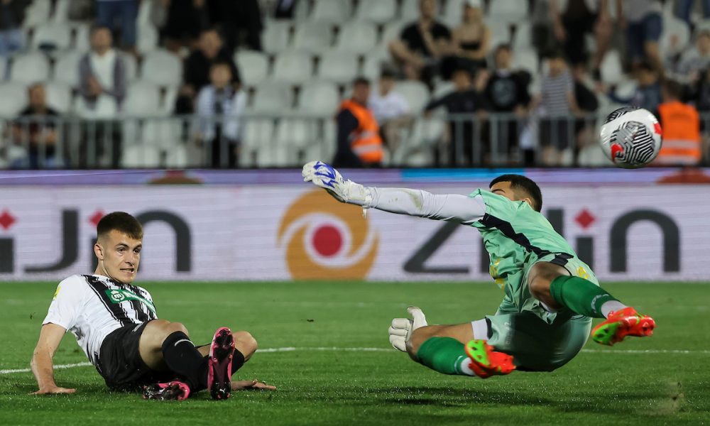 REAKCIJA DULJAJA JE SVE REKLA Partizan vodi protiv Spartaka, strelac je novopečeni reprezentativac Srbije (VIDEO)