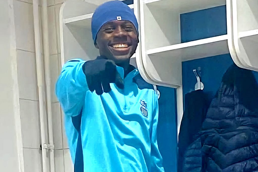 HAUBICE SA KARABURME Mladi „romantičari“ brojali do 15! Na poslednje tri utakmice dali 29 golova!