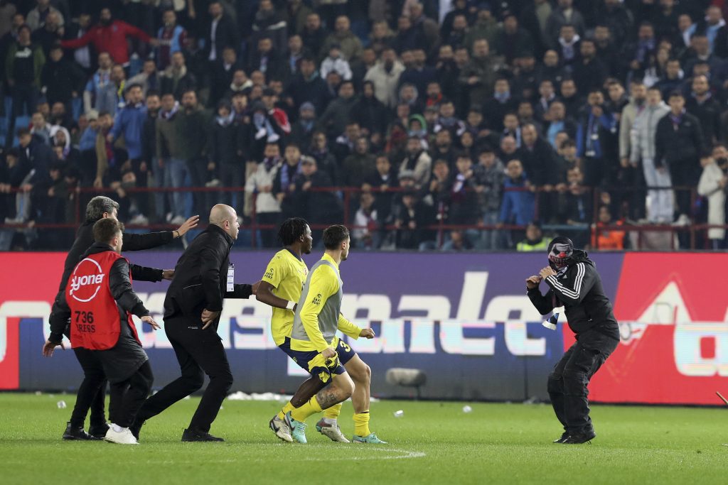 FUDBALSKI ZEMLJOTRES Fenerbahče odlazi iz turske lige i seli se u Zapadnu Evropu! U opciji su…