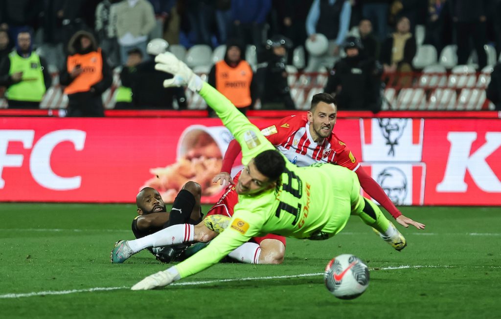 PREOKRET NA „MARAKANI“ Kalulu realizovao kontru „parnog valjka“ i doneo prednost Partizanu (VIDEO)