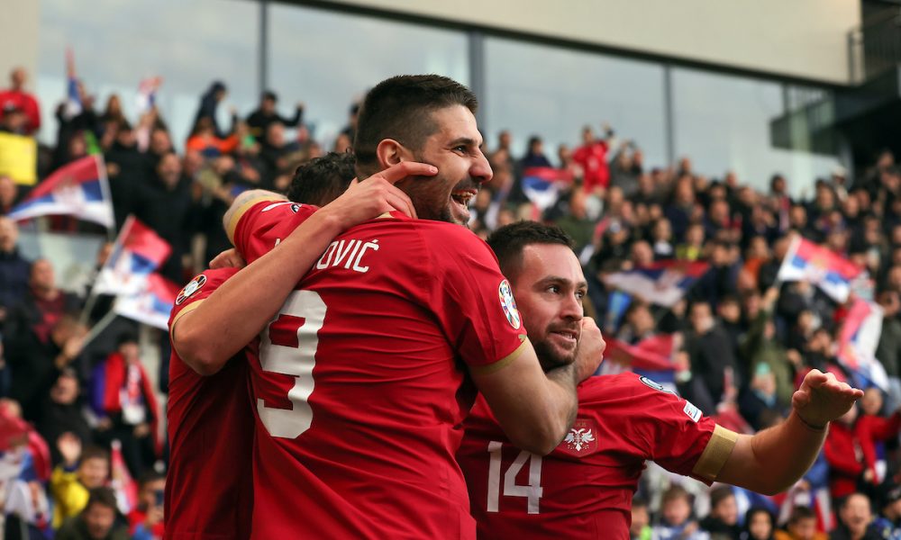 POZNATO KO SUDI SRBIJI PROTIV SLOVENIJE Nekoliko naših reprezentativaca ga ne pamti po dobrom! (FOTO)