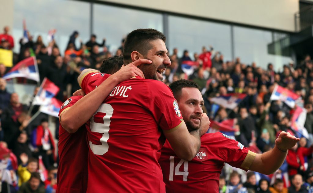 SREĆNO I BERIĆETNO Dvojica Piksijevih izabranika stali na „ludi kamen“ istog dana na dva kraja Srbije