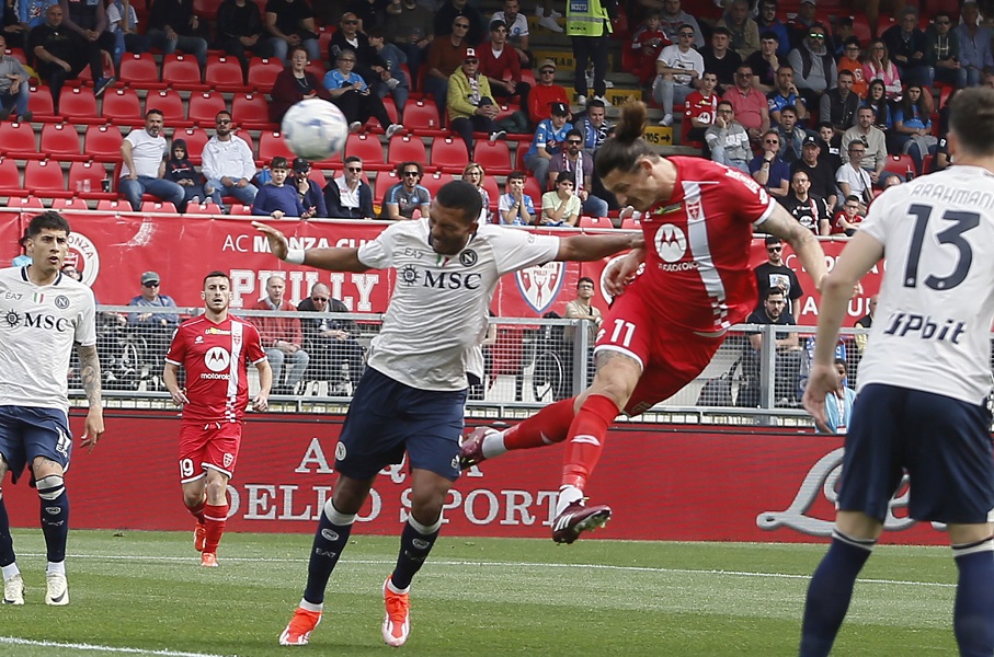 SERIJA A Napoli pobedio prvi put posle tri kola (VIDEO)