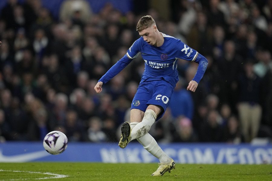 VELIKO IZNENAĐENJE Važi za najboljeg fudbalera Čelsija, nominovan je za „Zlatnu loptu“, a sada je klub odlučio da ga precrta (FOTO)