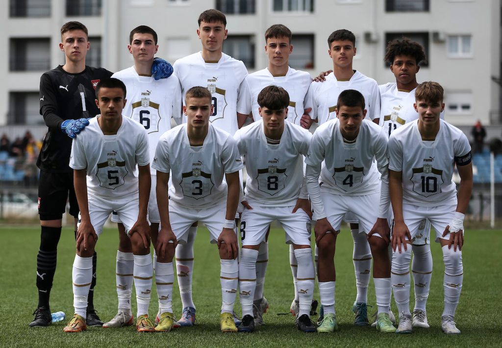 DEBAKL „Orlići“ potpuno nemoćni protiv Gane! Pet lopti u mreži srpske selekcije