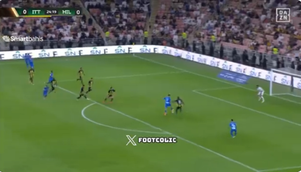 MAGIJA! Mitar nije pipnuo loptu, ali mu treba upisati asistenciju! Mišel poslao golmana kod kiropraktičara! Skandalozan crveni karton za SMS-a!