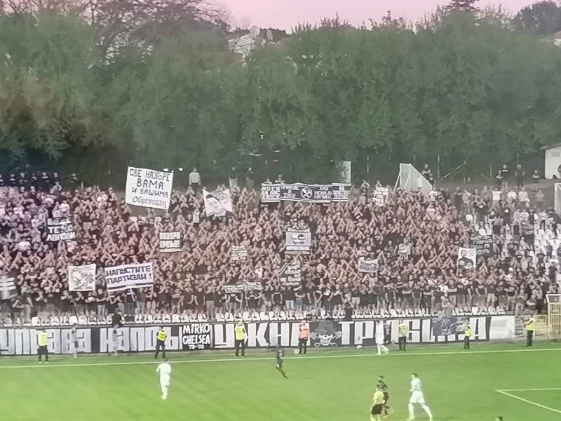 UVREDE NE JENJAVAJU „Grobari“ traže ostavke u Partizanu! Jedan čovek na posebnom udaru