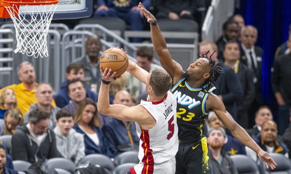 Fantastični Jović, košmarno veče Bogdanovića! Batler oduševljen partijom mladog Srbina (VIDEO)