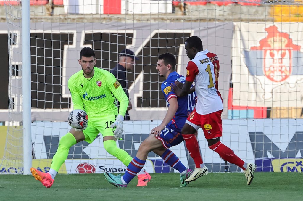 NULA U NOVOM SADU Mreže mirovale na „Karađorđu“, blistali Glazer i Carević