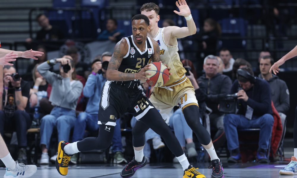 POLUVREME Rafalna paljba u Areni, Partizan na plus devet posle 20 minuta košarke