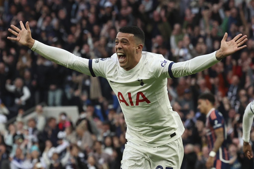 PREMIJER LIGA Jadni Čelsi ne može da pobedi ni budućeg drugoligaša, Totenhem prestigao Aston Vilu!