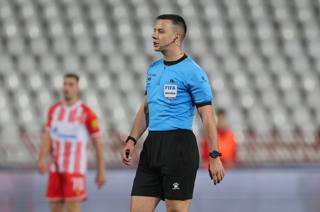 INTERVENCIJA IZ VAR SOBE Pogledajte trenutak kada je Zvezdi prvo dosuđen, pa poništen penal (VIDEO)