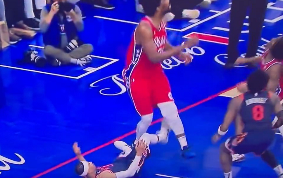 SRAMOTA ZA NEKOG KO JE MVP Embid je toliko „prljav“ igrač da „bole oči“ (VIDEO)