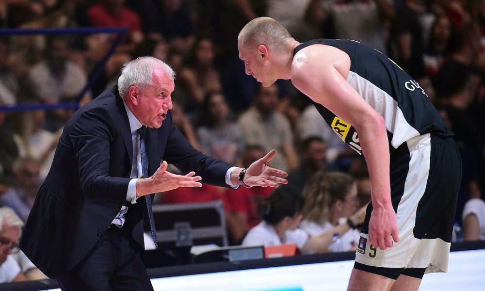 DONESITE MU KOKICE Smailagić kao u pozorištu! Košarkaš Partizana uradio ono što Obradović najviše mrzi (VIDEO)