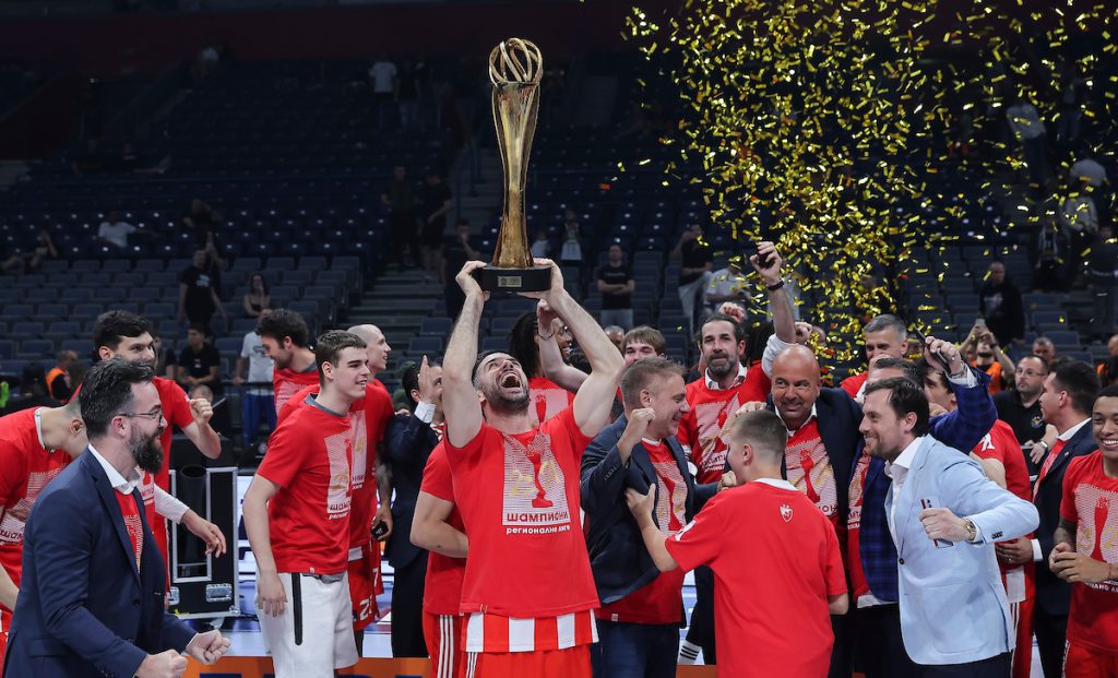 KRAJ Trebalo je do pre nekoliko meseci da bude veliko pojačanje Crvene zvezde, a sada ide u penziju