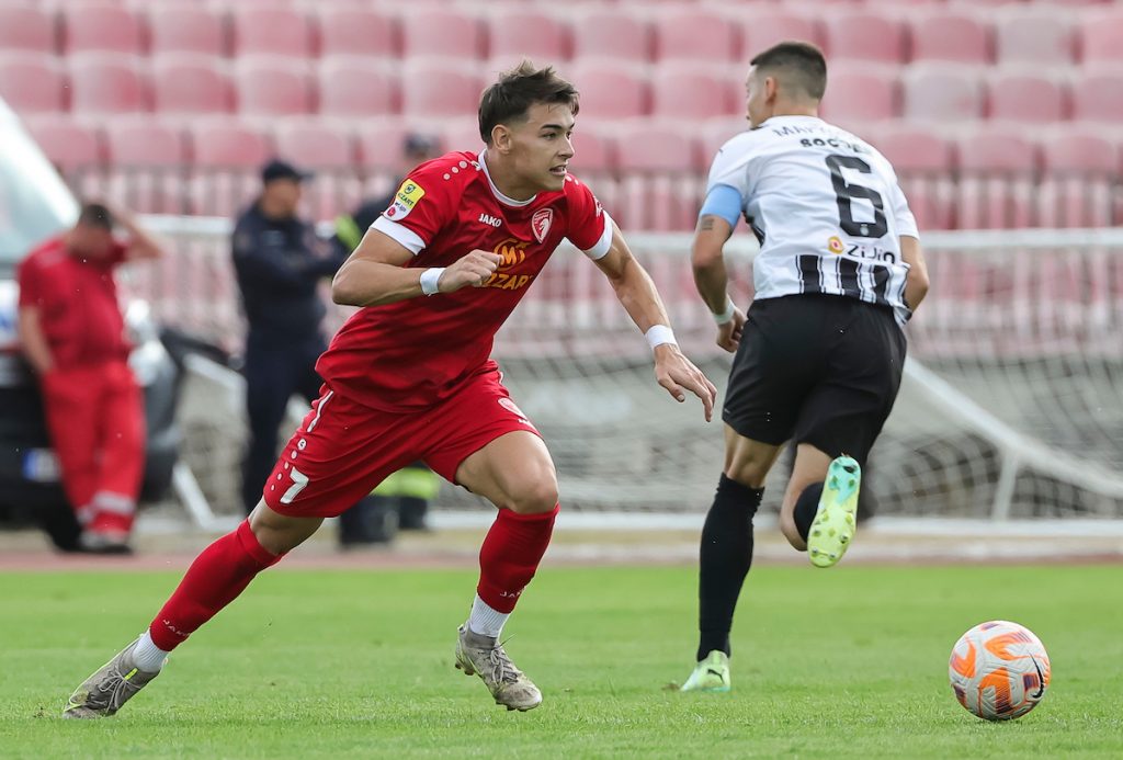 NEMAČKI PORTAL TVRDI Matija Gluščević na meti Arsenala! U trku se uključili Betis i Sevilja (VIDEO)