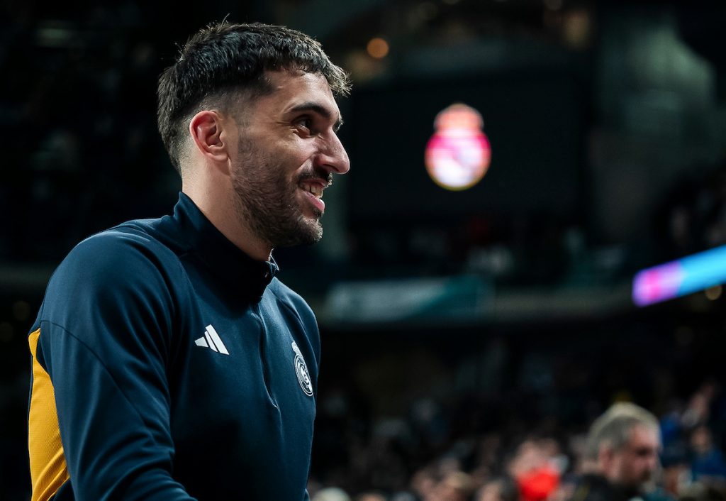 OZBILJNO PRIZNANJE ZA KAMPACA Miljenik Zvezdinih navijača poneo MVP titulu (VIDEO)