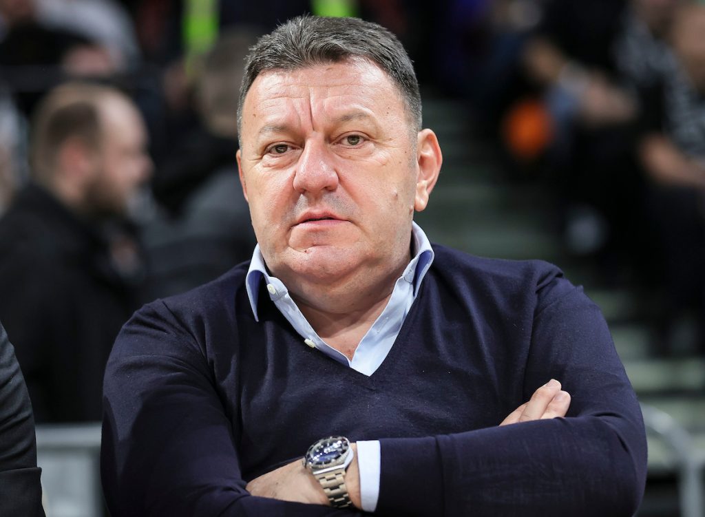 OTKRIVENO ŠTA JE BOKAN REKAO SUDIJAMA I KOMESARU Sve ću da vas promenim kada preuzmem ligu! Razočarao si me, to su najveće evroligaške lopine…