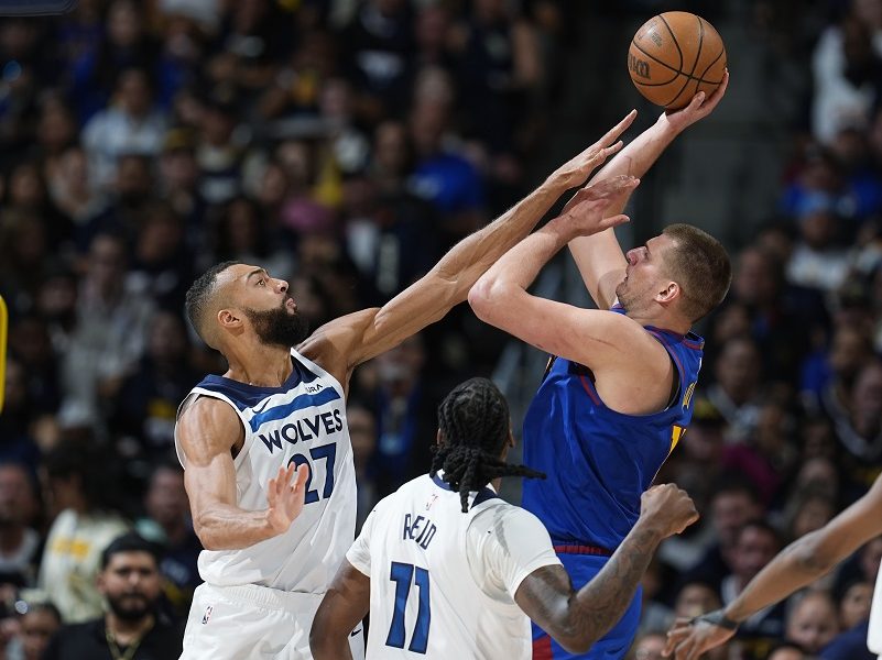 BIĆE TRNOVIT PUT DO ODBRANE TRONA Poraz Denvera na startu polufinala Zapada (VIDEO)