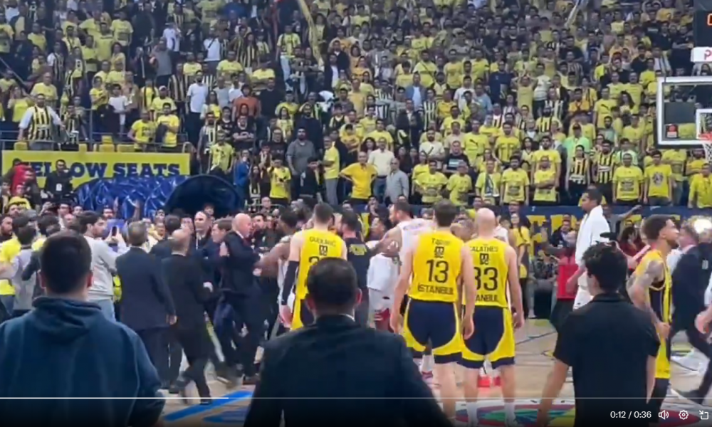 NAVIJAČI FENERA NAPRAVILI HAOS Ko gubi ima pravo da se ljuti, ali ne i da napada protivnika! (VIDEO)